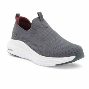 SKECHERS Vapor Foam Sneaker (Men)